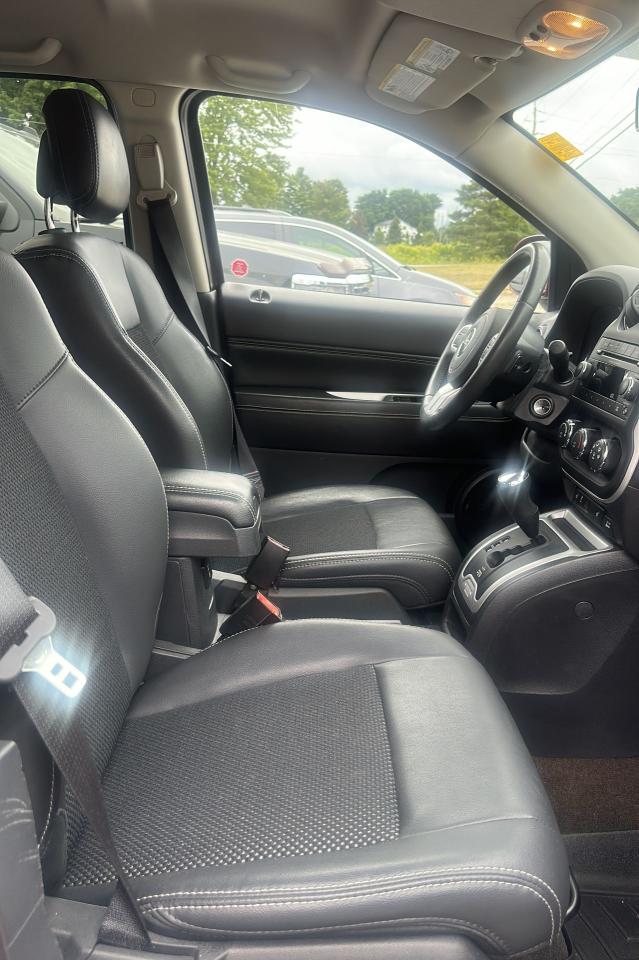 2015 Jeep Compass NORTH - Photo #3