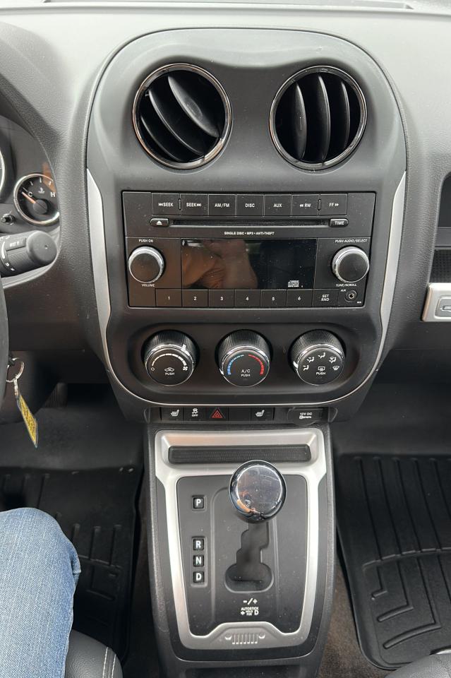 2015 Jeep Compass NORTH - Photo #8