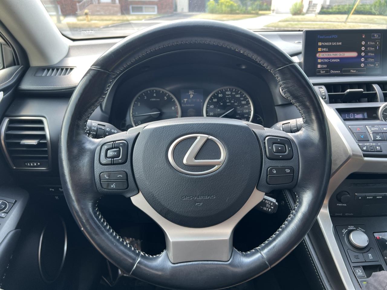 2015 Lexus NX 200t AWD - Photo #17