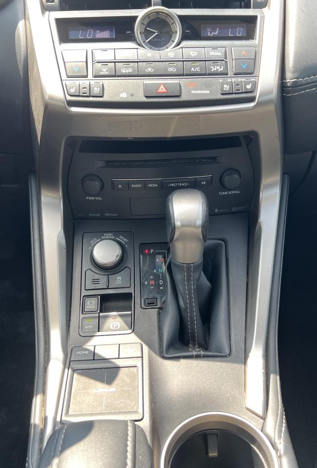 2015 Lexus NX 200t AWD - Photo #23