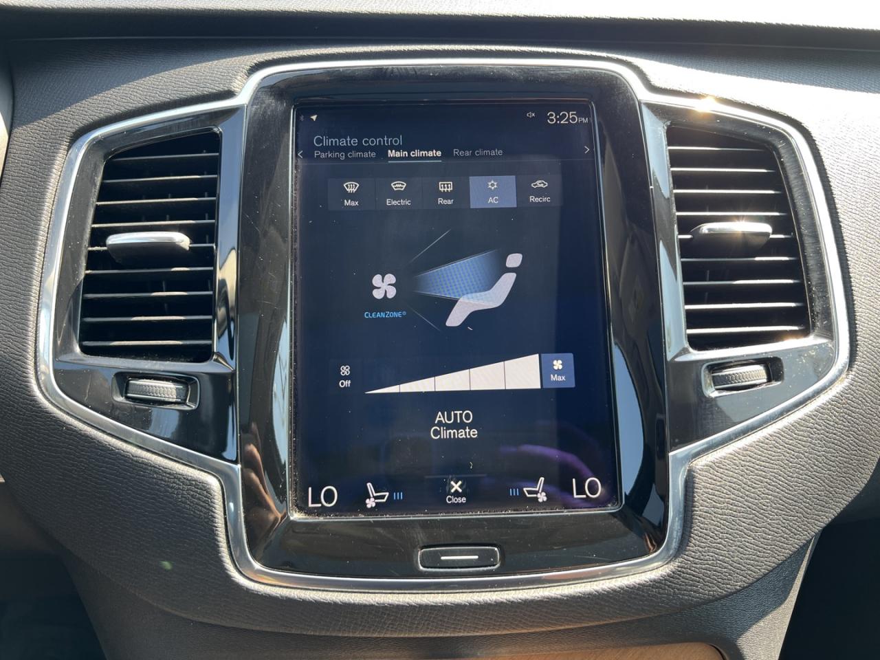 2018 Volvo XC90 T6 Inscription AWD - Photo #20