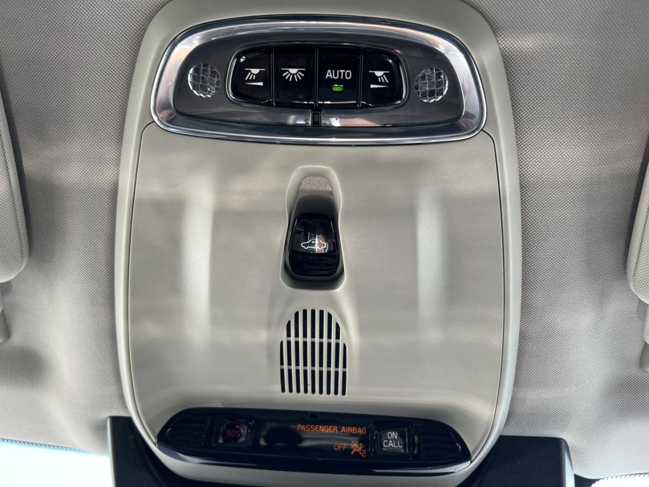 2018 Volvo XC90 T6 Inscription AWD - Photo #28