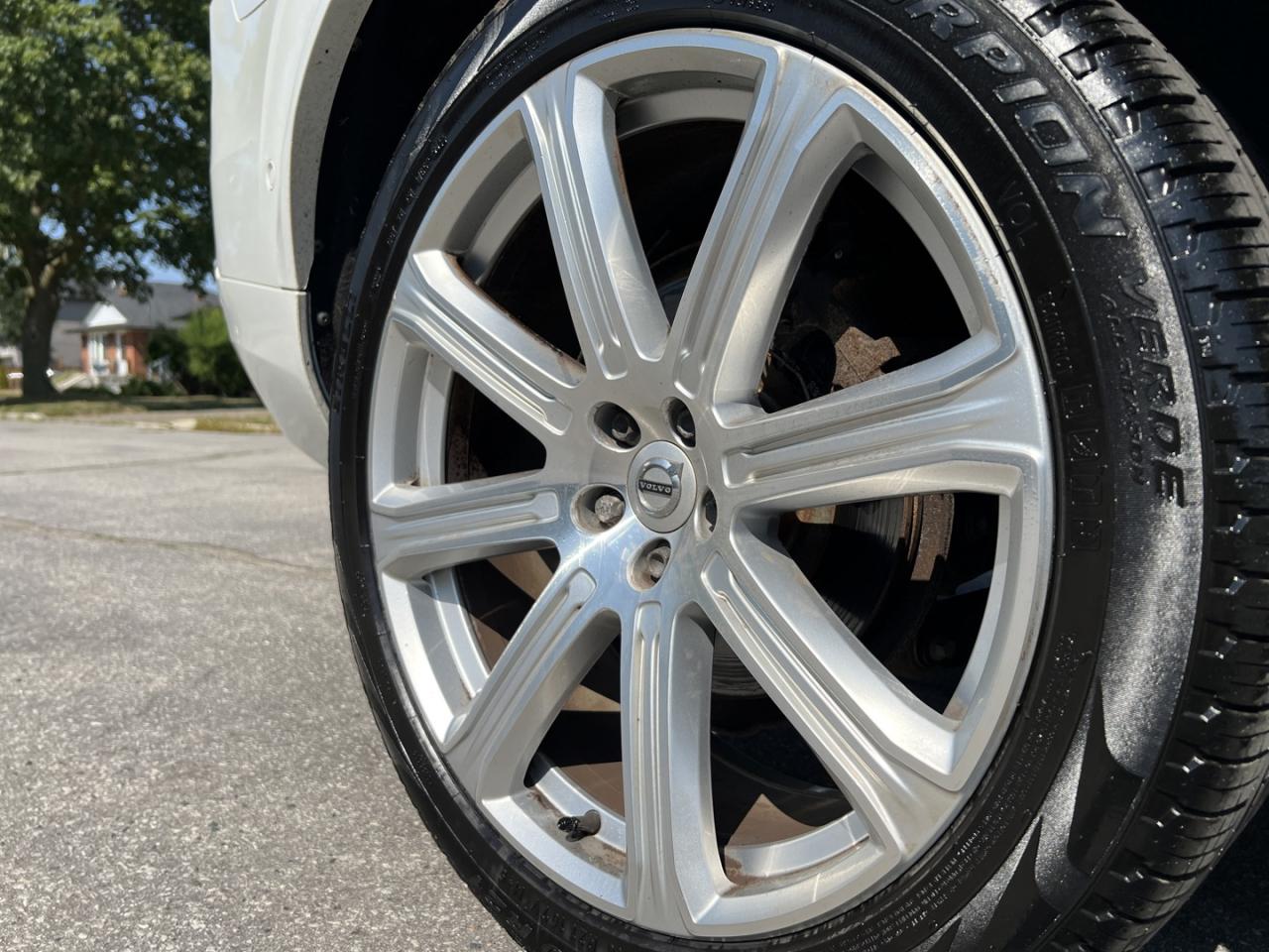 2018 Volvo XC90 T6 Inscription AWD - Photo #31
