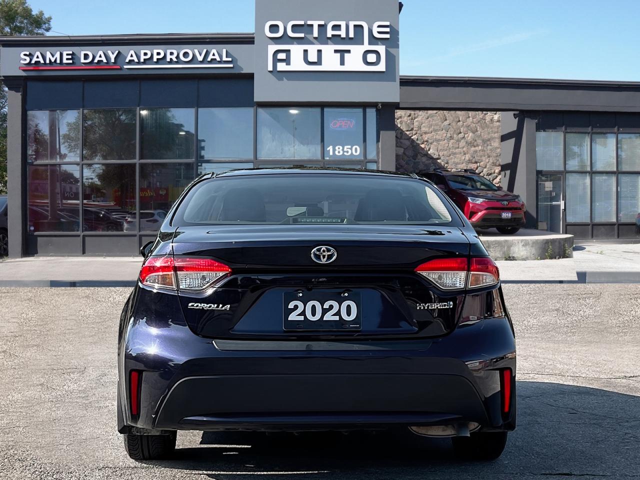 2020 Toyota Corolla Hybrid Photo4