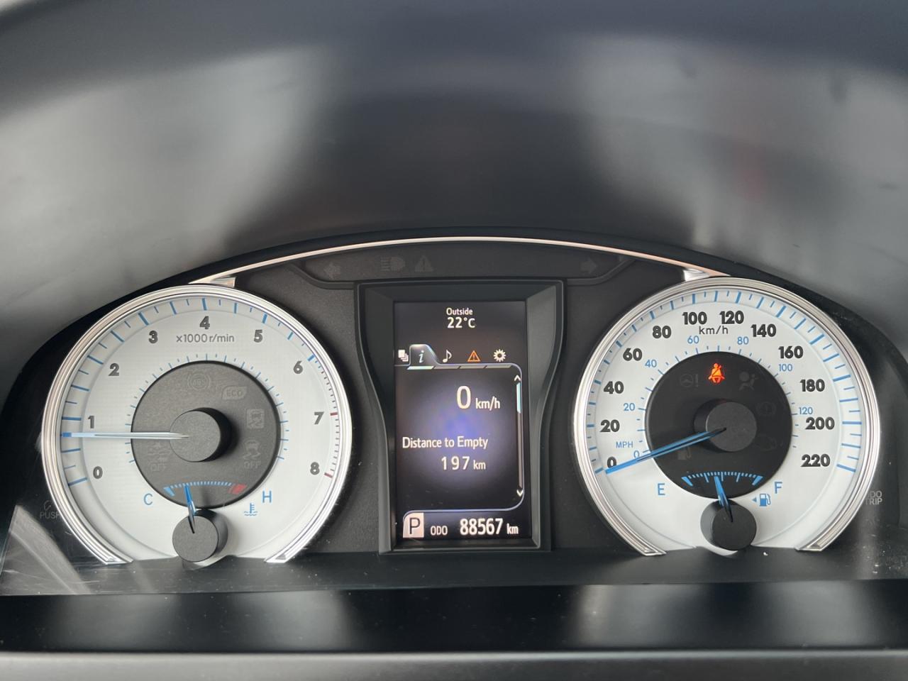 2016 Toyota Camry SE - Photo #15