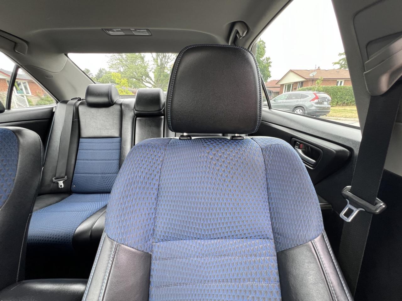 2016 Toyota Camry SE - Photo #21