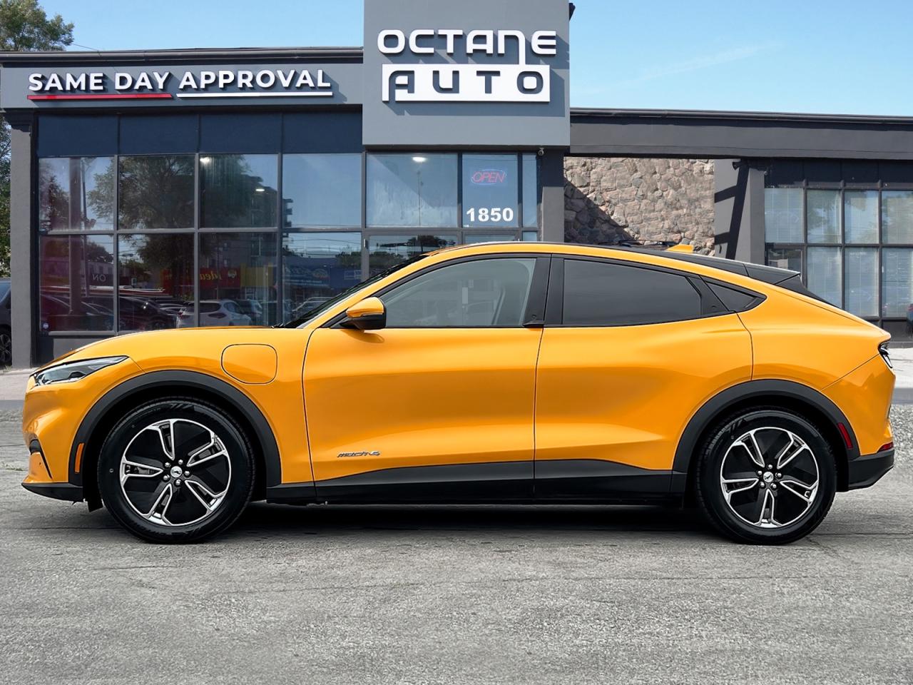 2022 Ford Mustang Mach-E Select AWD - Photo #3