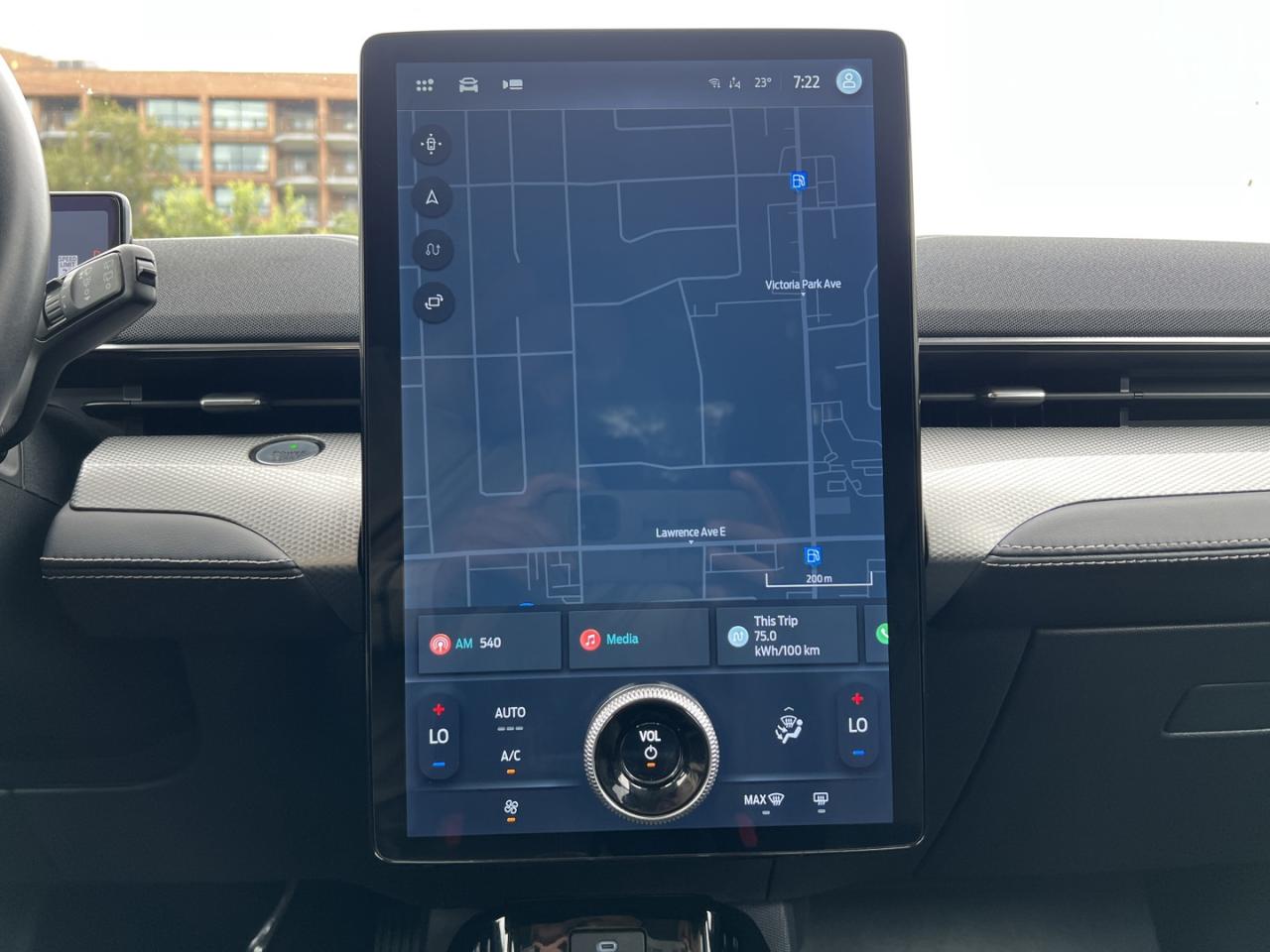 2022 Ford Mustang Mach-E Select AWD - Photo #17