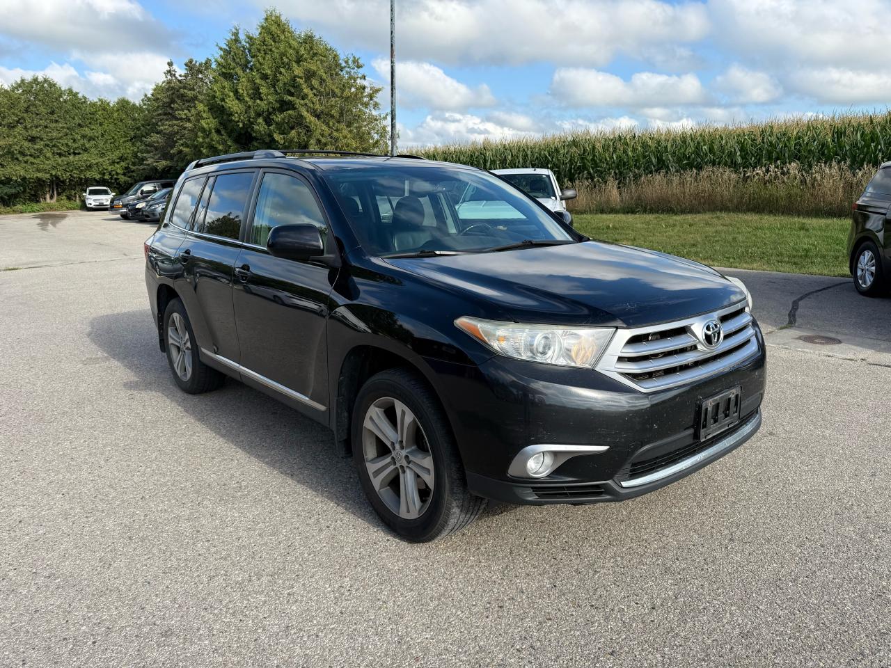 Used 2012 Toyota Highlander XLE 4x4 backup camera heated seats for sale in Waterloo, ON