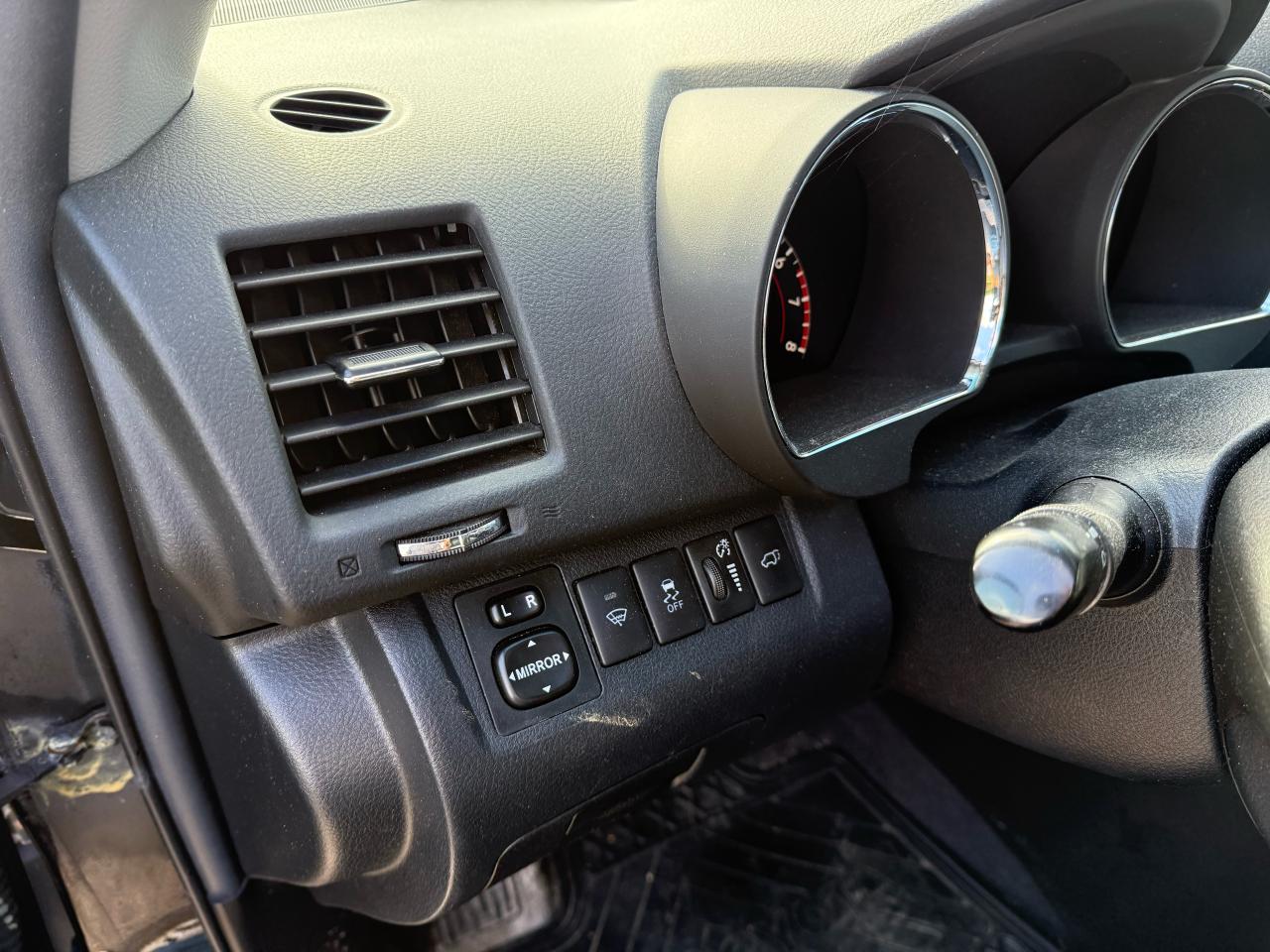 2012 Toyota Highlander XLE 4x4 backup camera heated seats - Photo #13