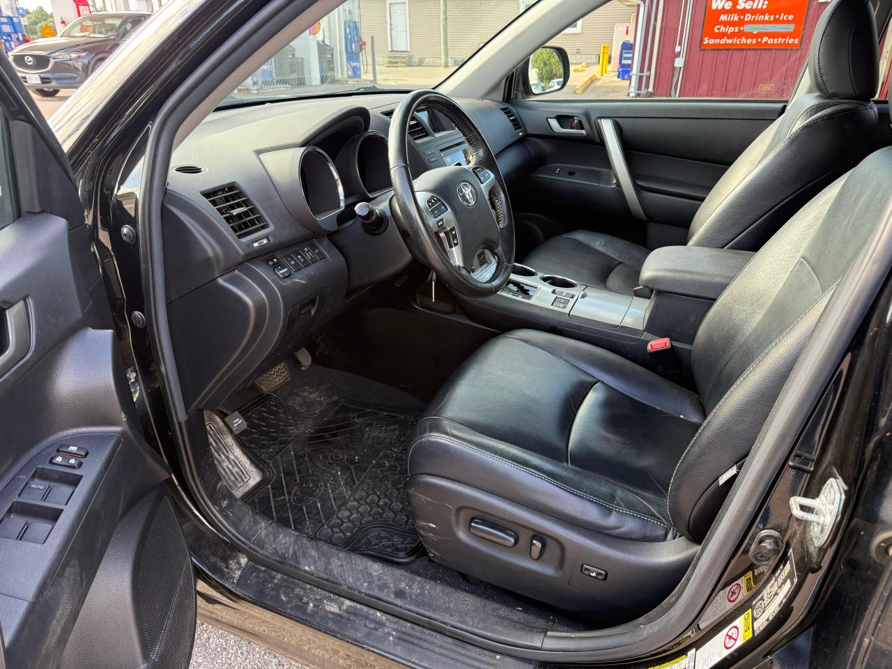 2012 Toyota Highlander XLE 4x4 backup camera heated seats - Photo #14