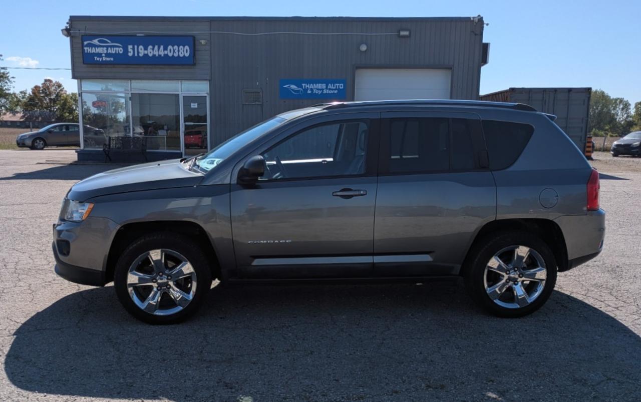 2012 Jeep Compass LIMITED - Photo #7