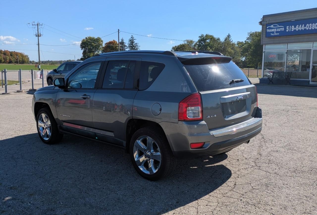 2012 Jeep Compass LIMITED - Photo #6