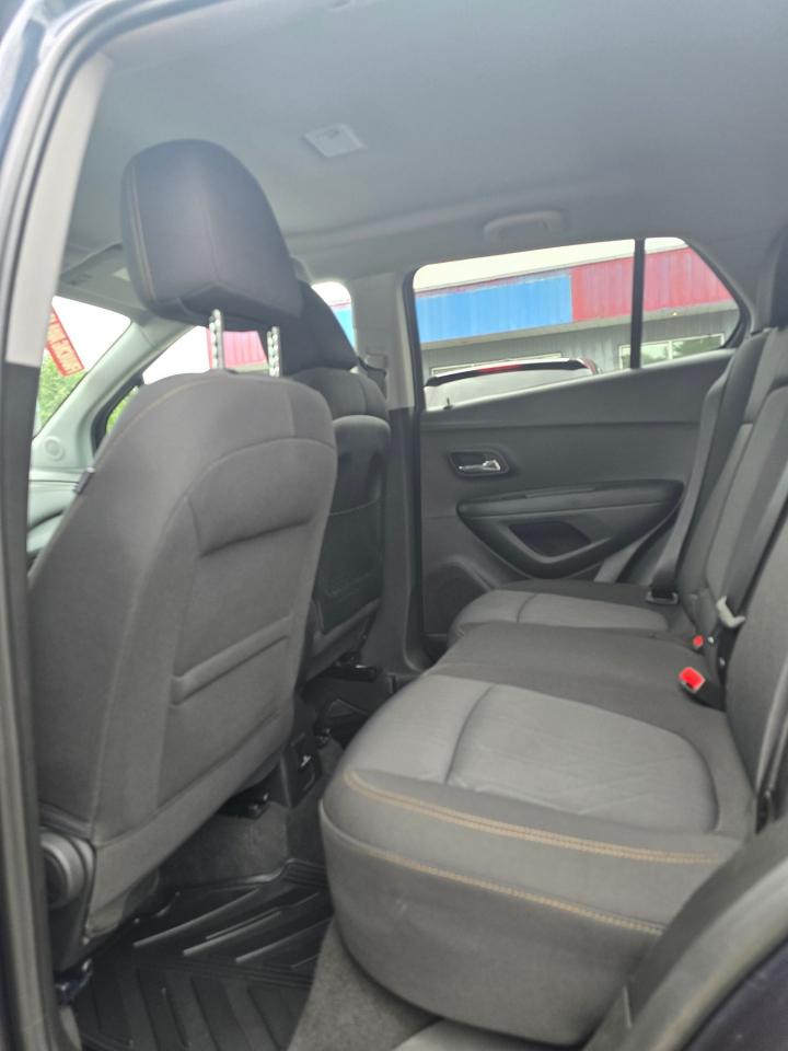2018 Chevrolet Trax LT - Photo #12