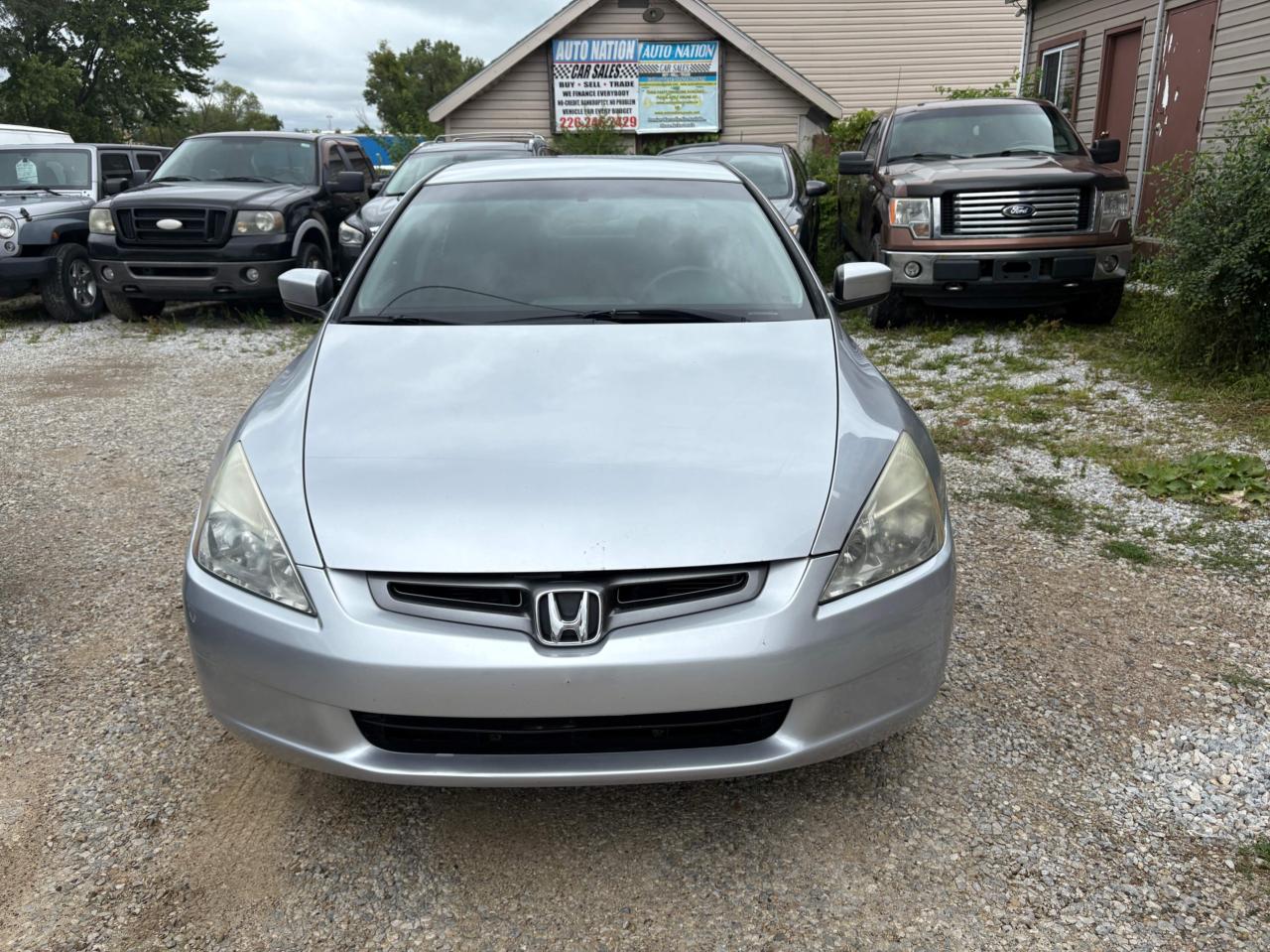 Used 2005 Honda Accord 4dr LX-G Auto for sale in Windsor, ON