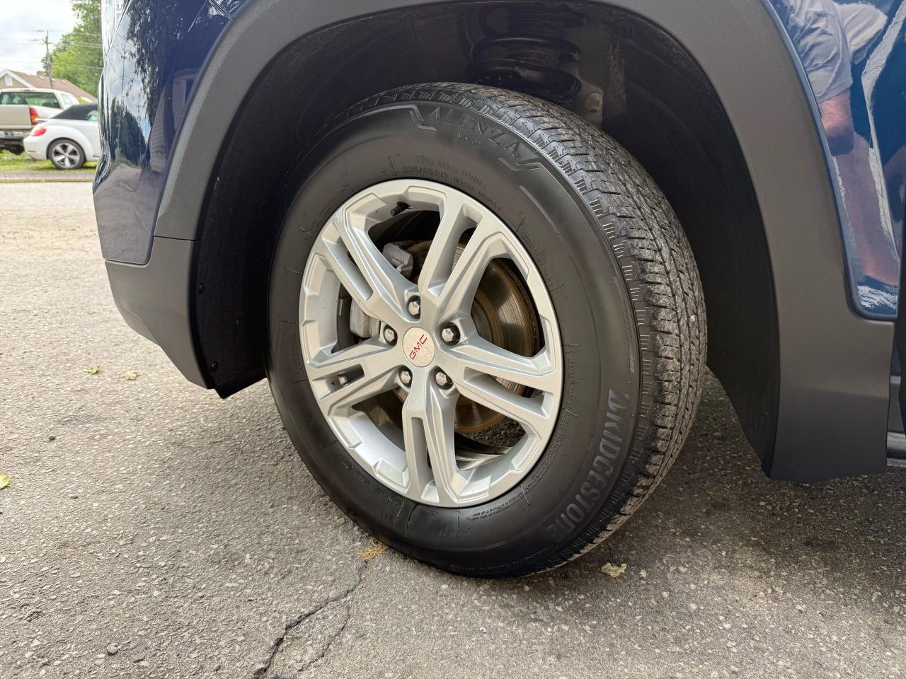 2023 GMC Terrain SLE - Photo #13