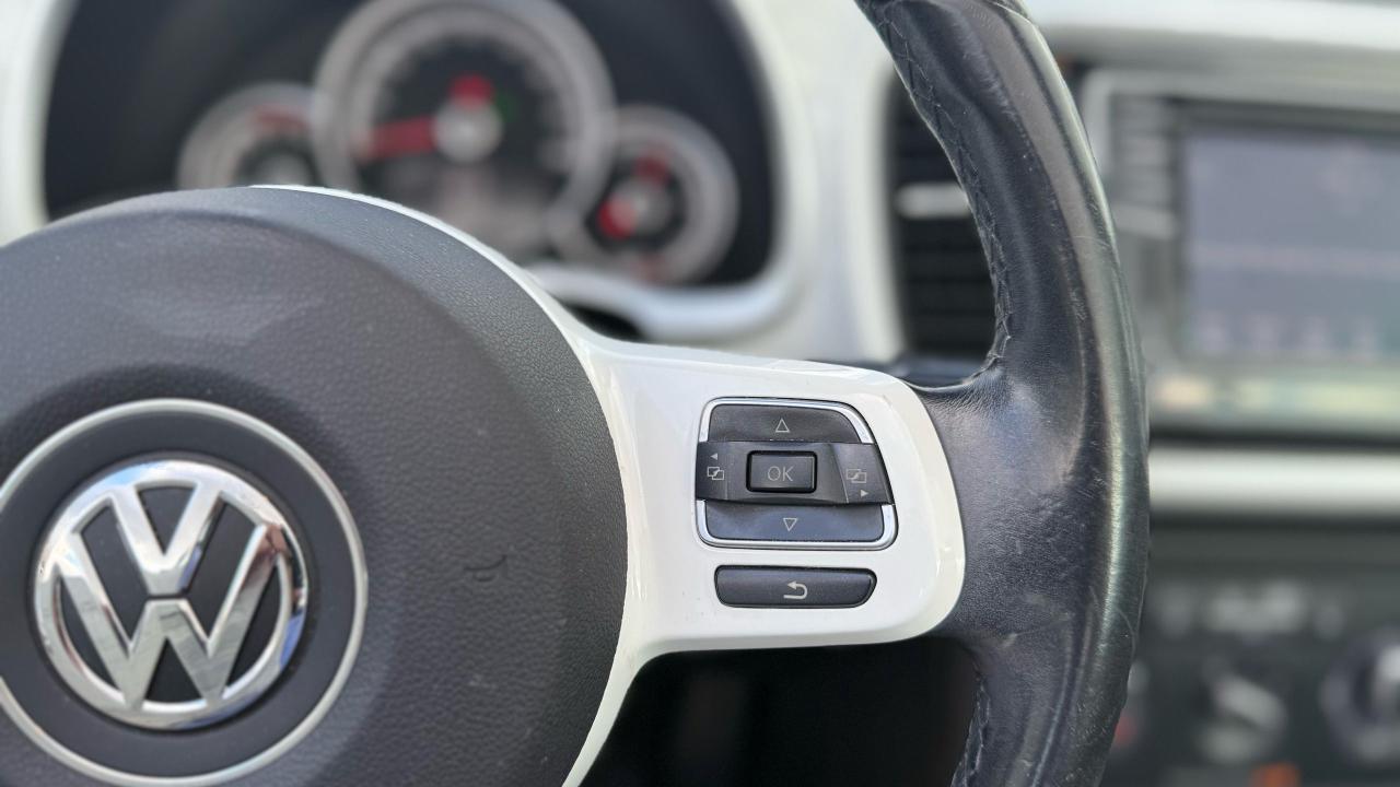 2016 Volkswagen Beetle Classic - Photo #17