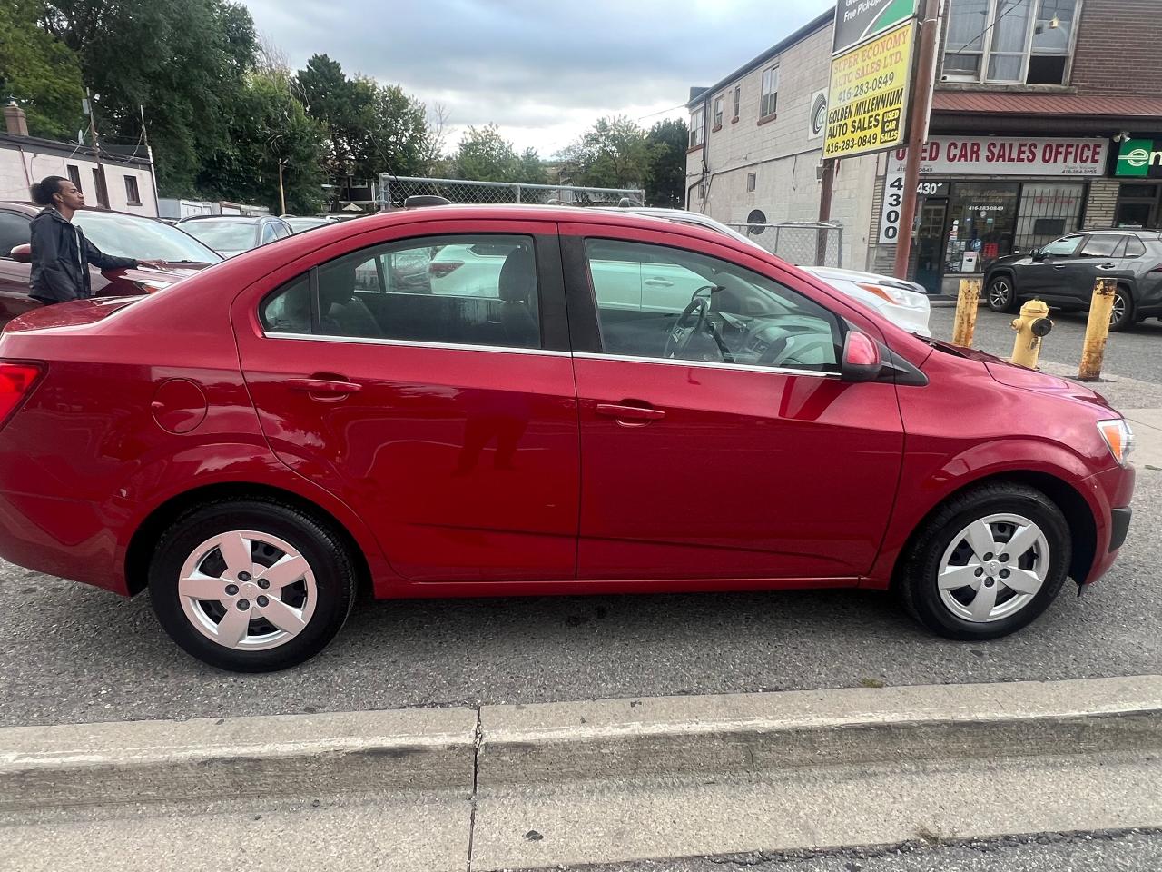 2015 Chevrolet Sonic LT-EXT CLEAN-BK CAM-BlUETOOTH-HEATED Seats - Photo #8