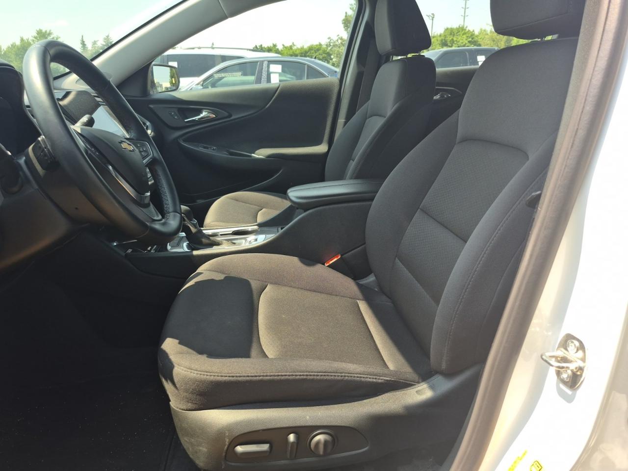 2023 Chevrolet Malibu 1LT Photo