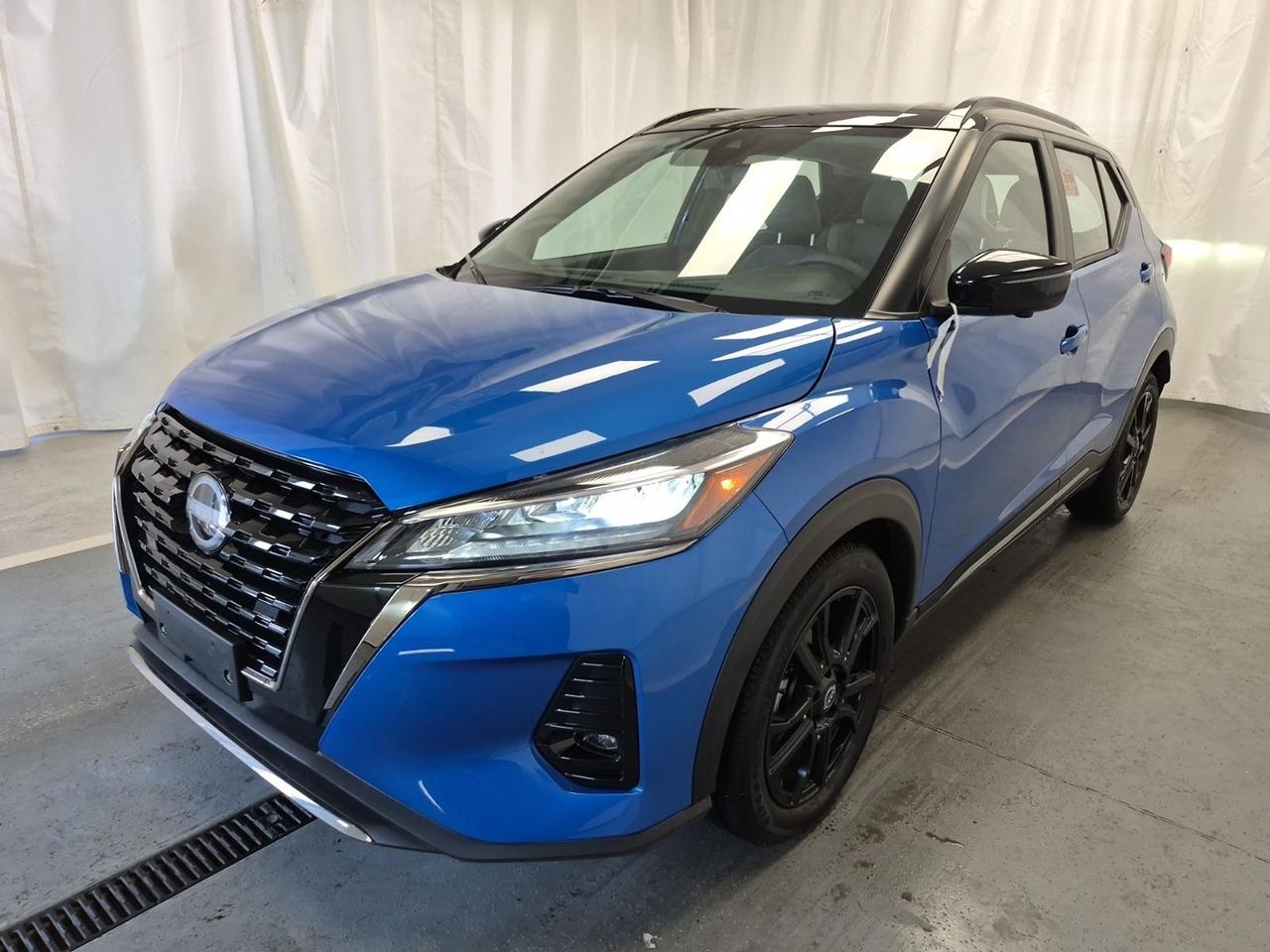 2023 Nissan Kicks SR - Photo #1