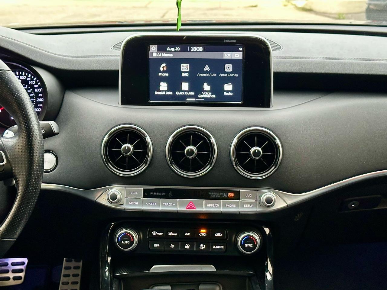 2018 Kia Stinger GT - Photo #18