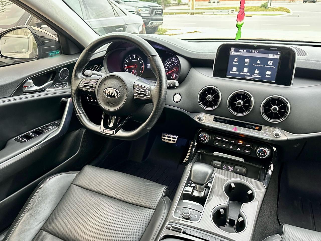 2018 Kia Stinger GT - Photo #17