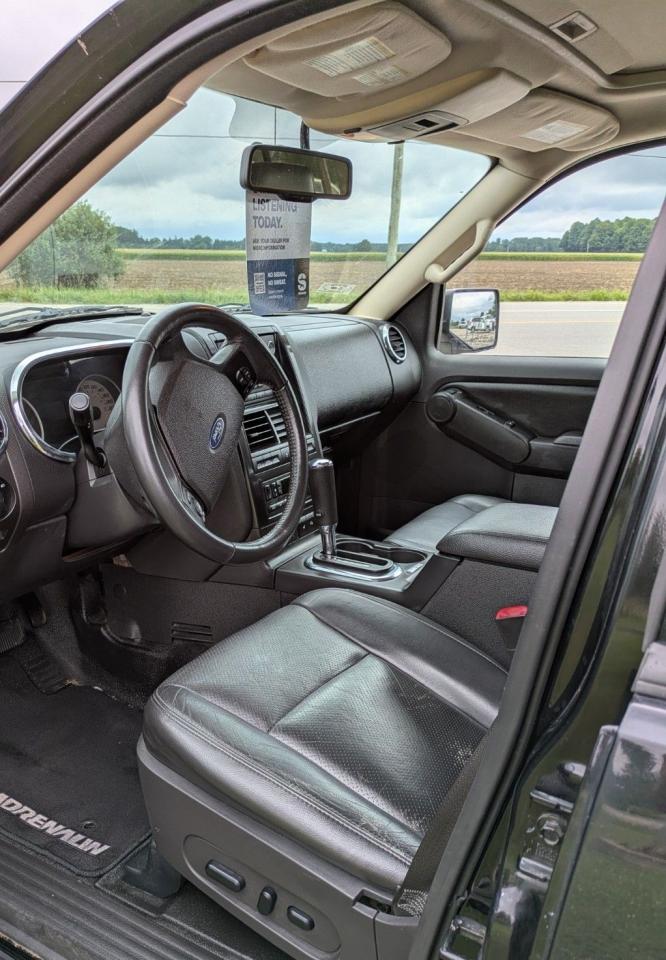 2010 Ford Explorer Sport Trac ADRENALIN - Photo #12