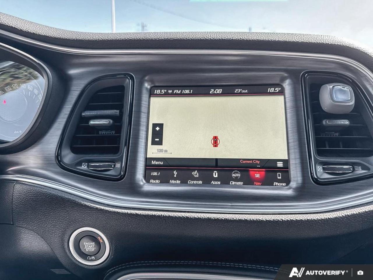 2018 Dodge Challenger SXT / NAV / HTD SEATS / ALPINE SOUND SYSTEM / AUTO - Photo #13