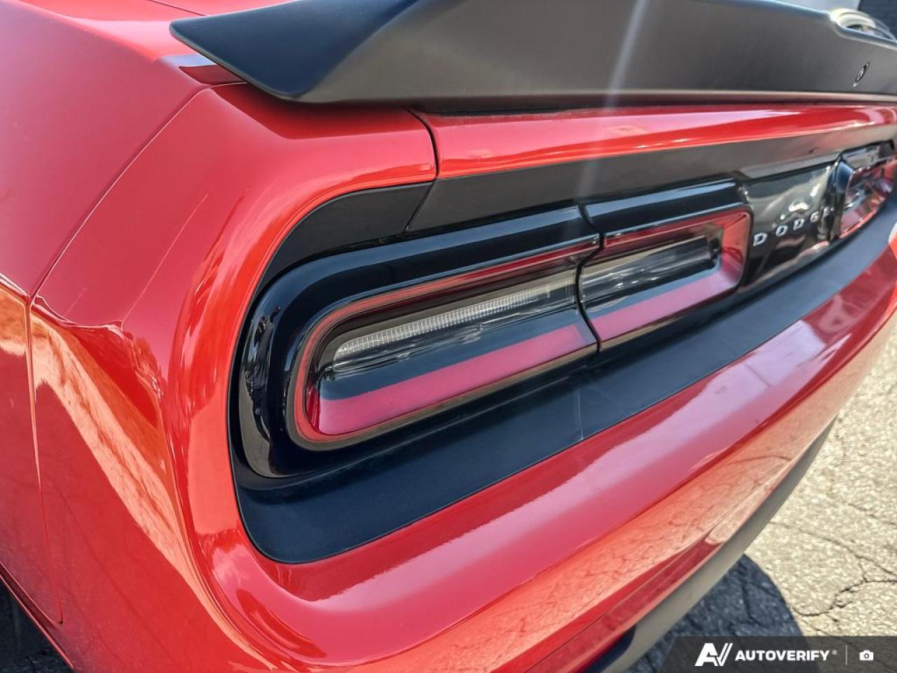 2018 Dodge Challenger SXT / NAV / HTD SEATS / ALPINE SOUND SYSTEM / AUTO - Photo #7
