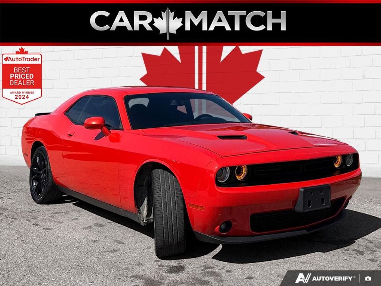 2018 Dodge Challenger SXT / NAV / HTD SEATS / ALPINE SOUND SYSTEM / AUTO Photo4