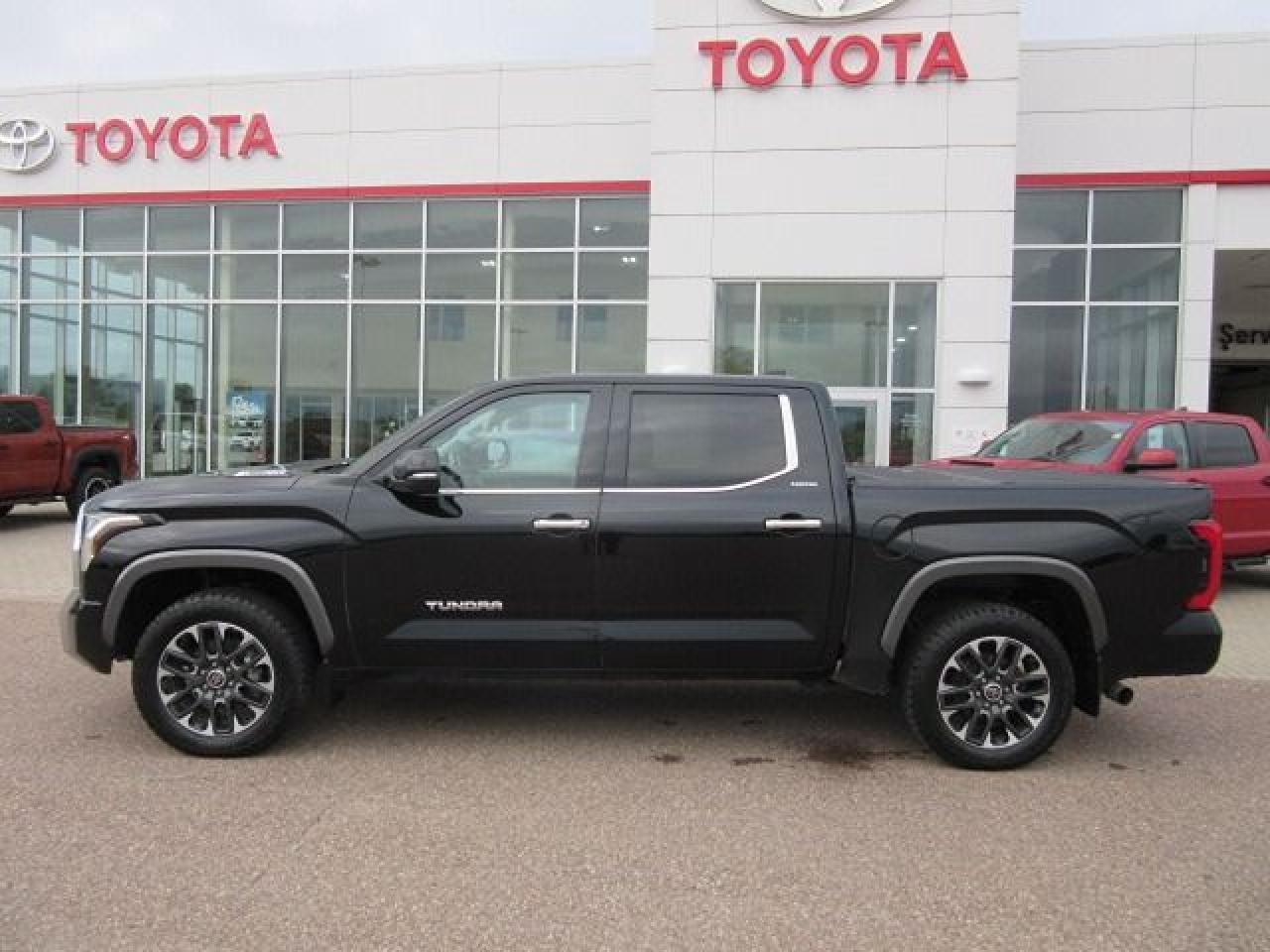 2022 Toyota Tundra LIMITED HYBRID - Photo #2