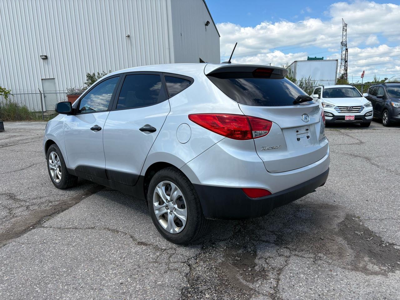 2015 Hyundai Tucson GL - Photo #6