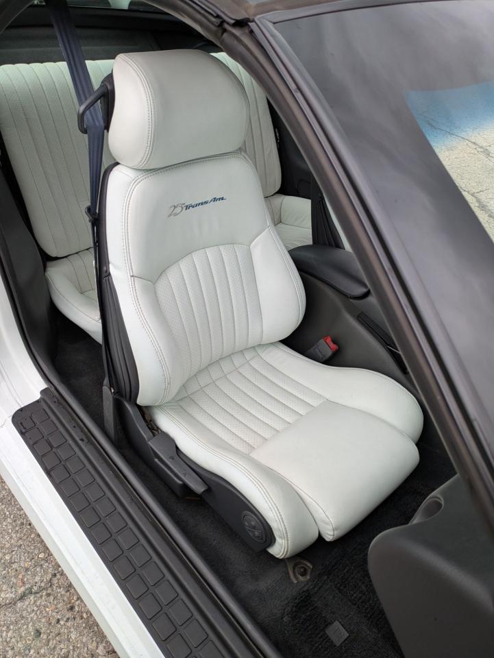 1994 Pontiac Firebird Trans Am - Photo #16
