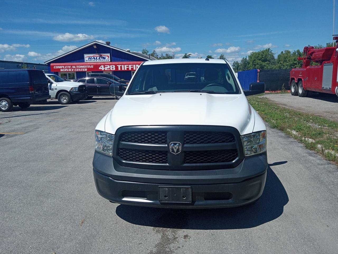 2020 RAM 1500 Classic TRADESMAN - Photo #2
