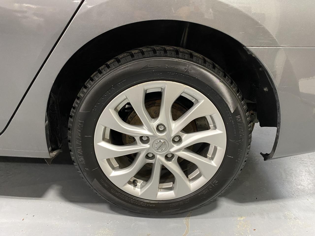 2018 Nissan Sentra SV - Photo #10