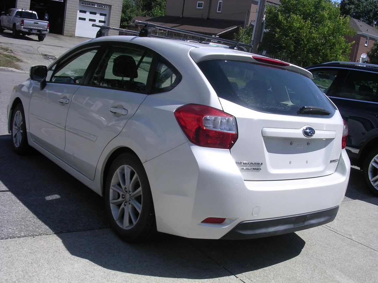2013 Subaru Impreza 5dr HB CVT 2.0i w/Touring Pkg - Photo #4