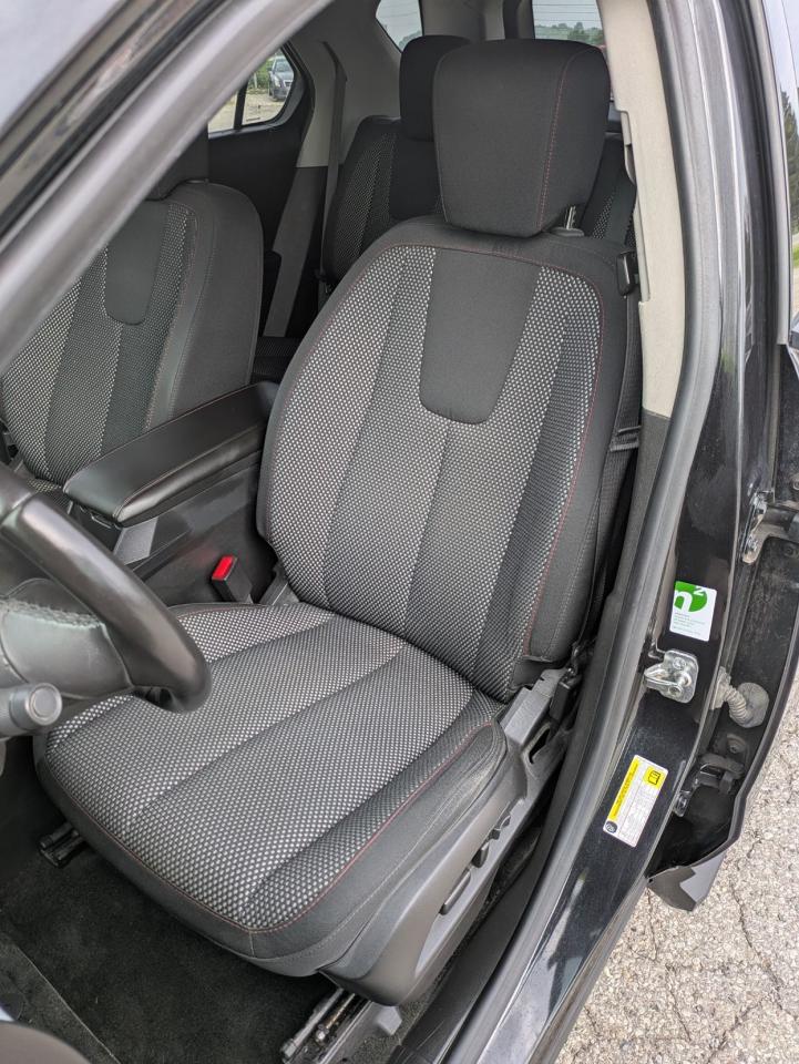 2015 Chevrolet Equinox LT - Photo #9