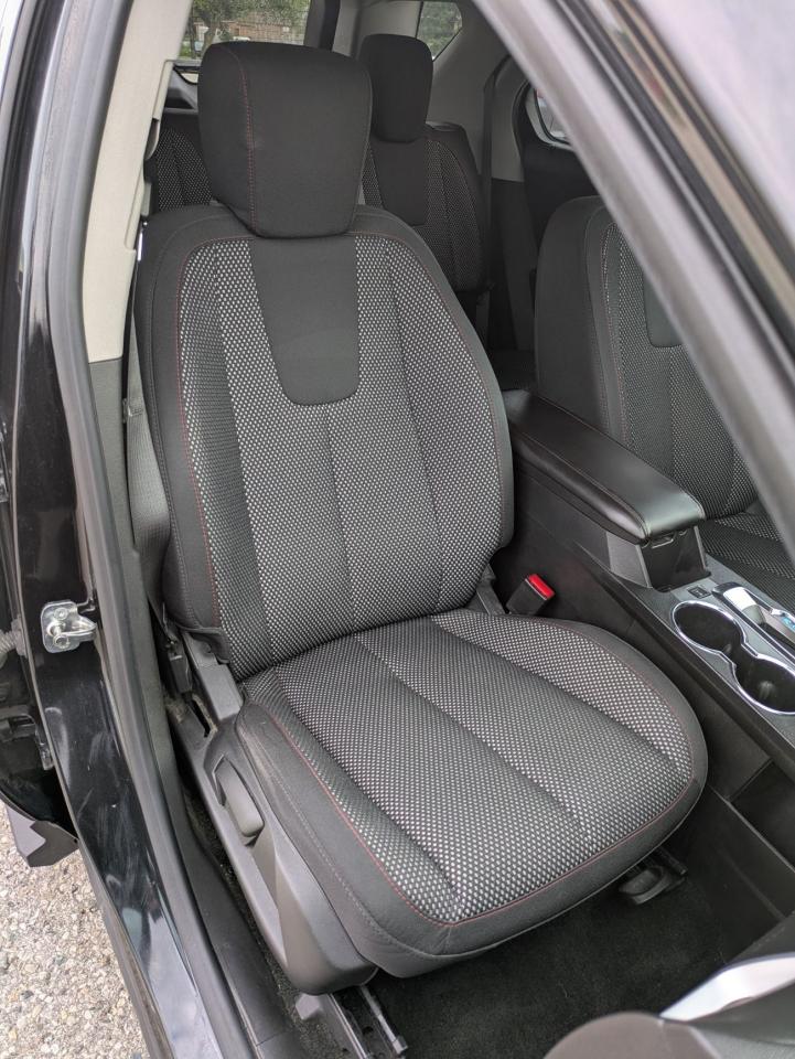 2015 Chevrolet Equinox LT - Photo #17