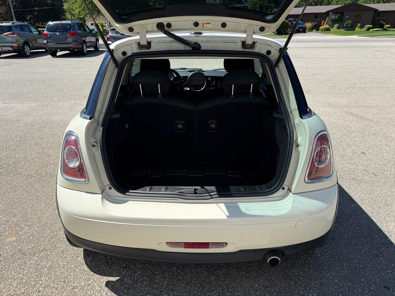 2013 MINI Cooper  Photo