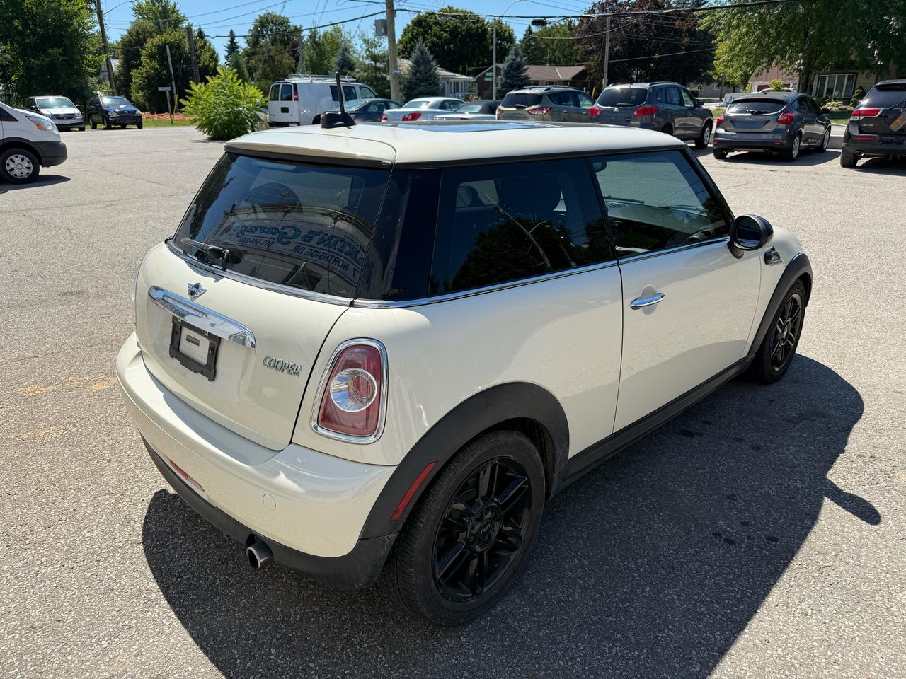 2013 MINI Cooper  Photo