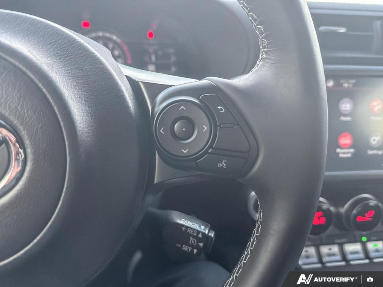 2023 Toyota GR86 GR86 / MANUAL / TRACK MODE / BLUETOOTH / LOW KM - Photo #16