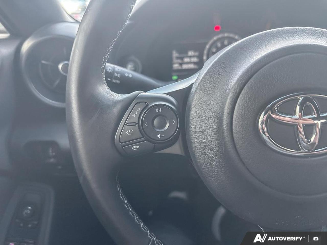 2023 Toyota GR86 GR86 / MANUAL / TRACK MODE / BLUETOOTH / LOW KM - Photo #15