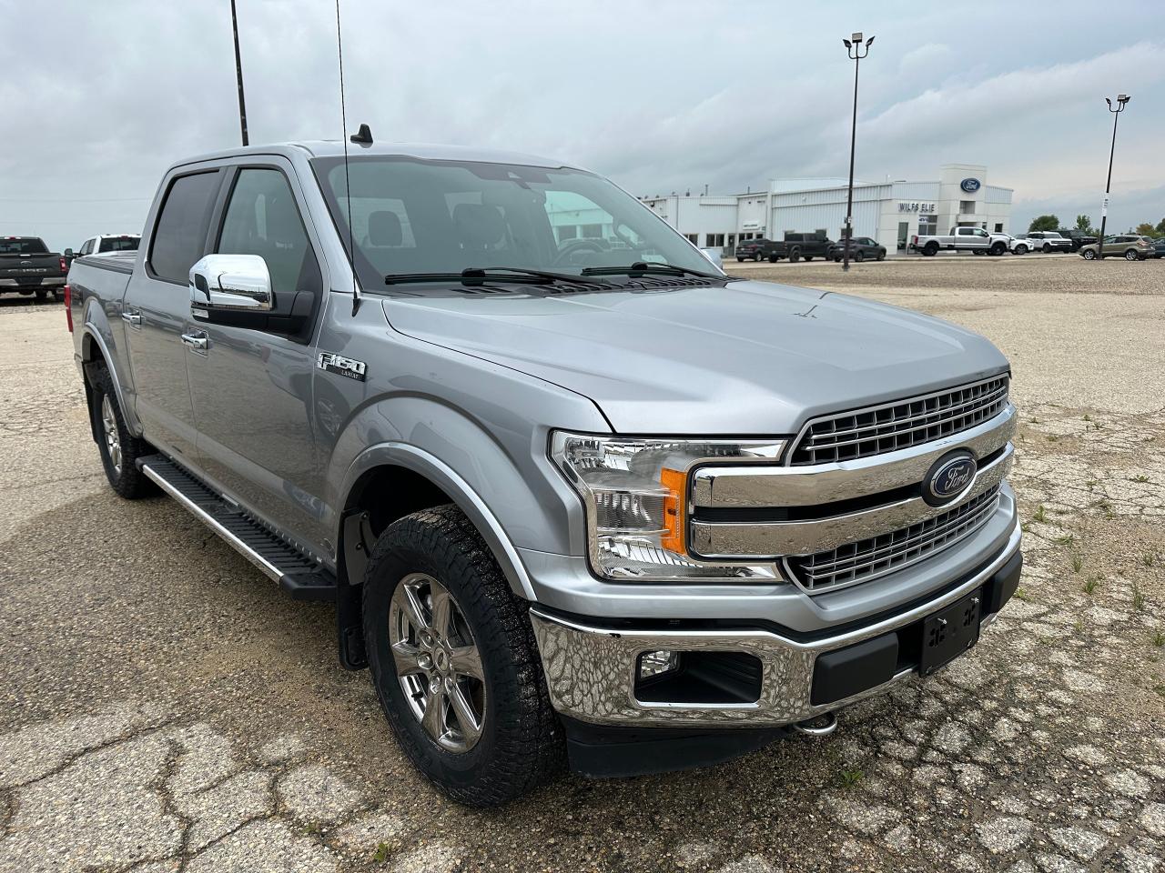 2020 Ford F-150 Lariat Photo2