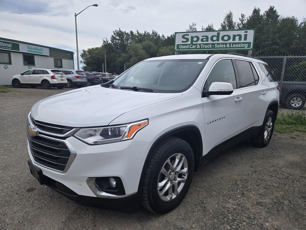Used 2020 Chevrolet Traverse LT Cloth for sale in Thunder Bay, ON