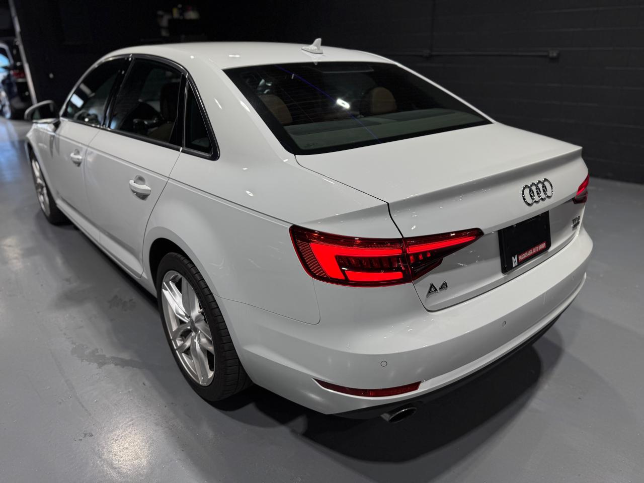 2017 Audi A4 4dr Sdn Auto Progressiv quattro - Photo #7