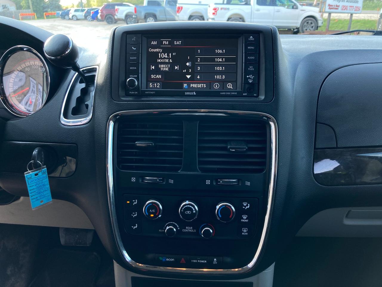 2013 Dodge Grand Caravan SXT - Photo #16