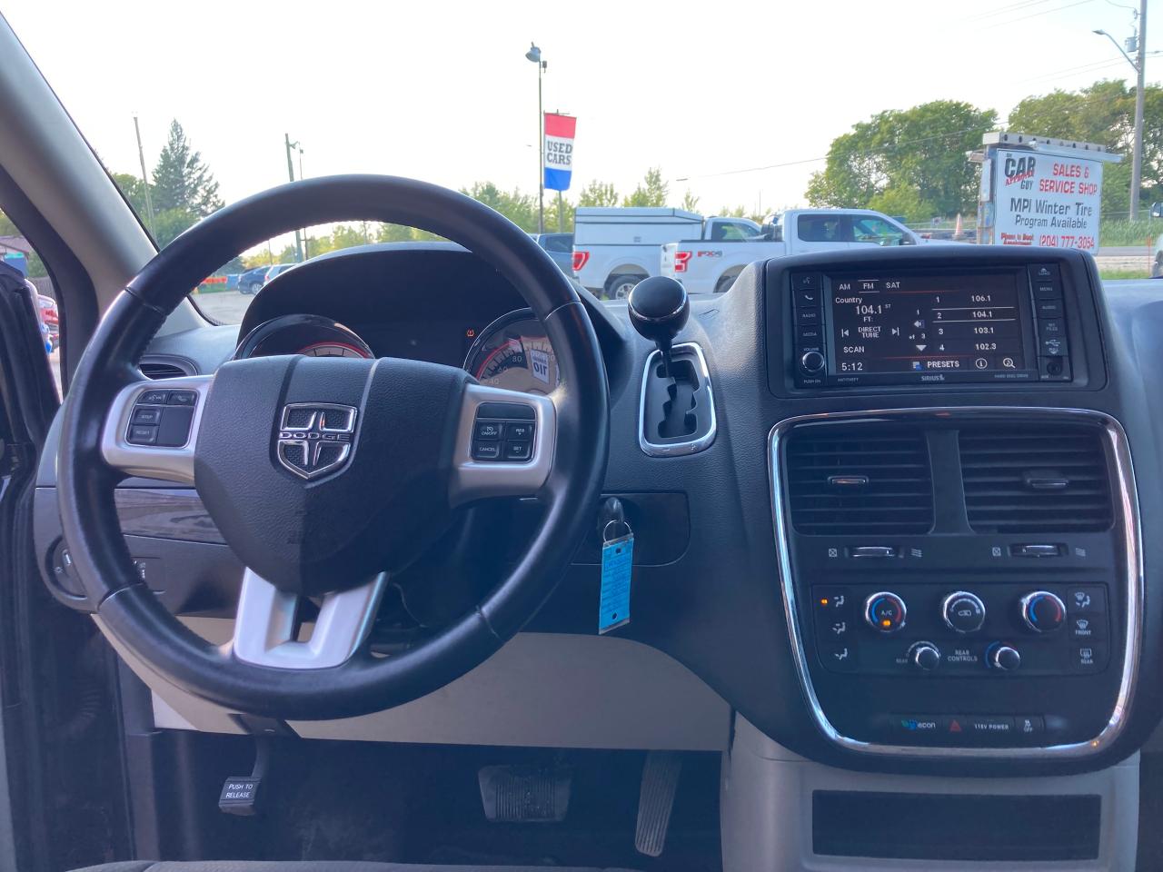 2013 Dodge Grand Caravan SXT - Photo #15