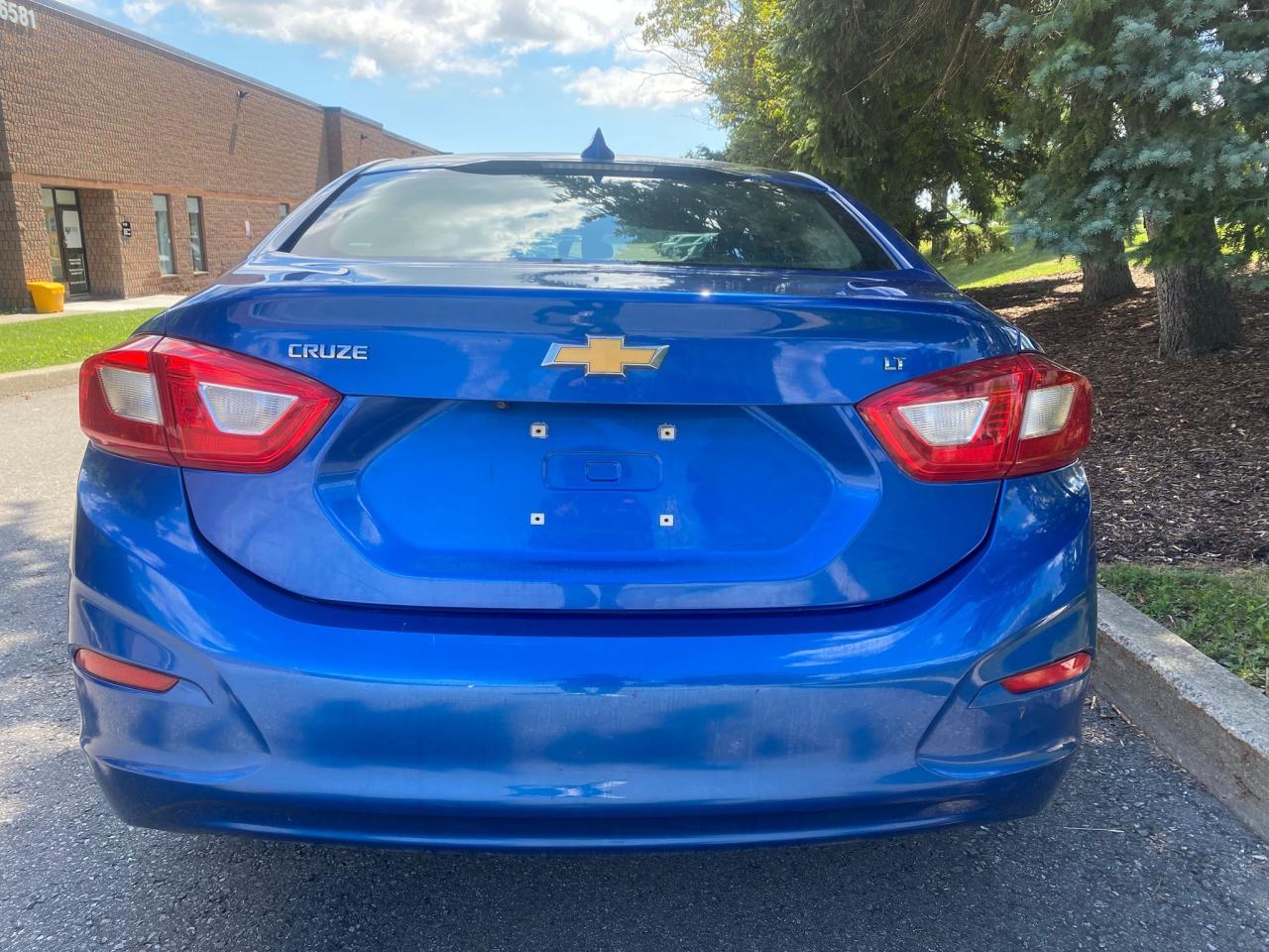 2016 Chevrolet Cruze LT - Photo #6