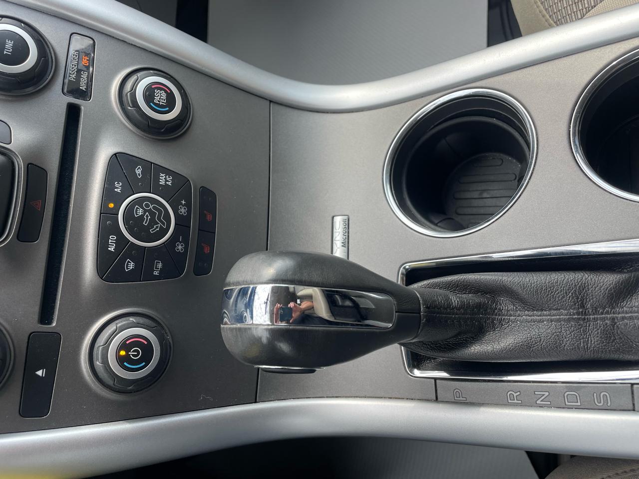 2013 Ford Edge SEL - Photo #16