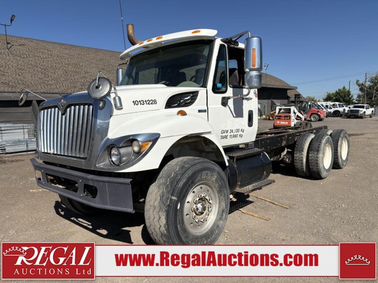 Used 2009 International WORKSTAR 7500 for sale in Calgary, AB